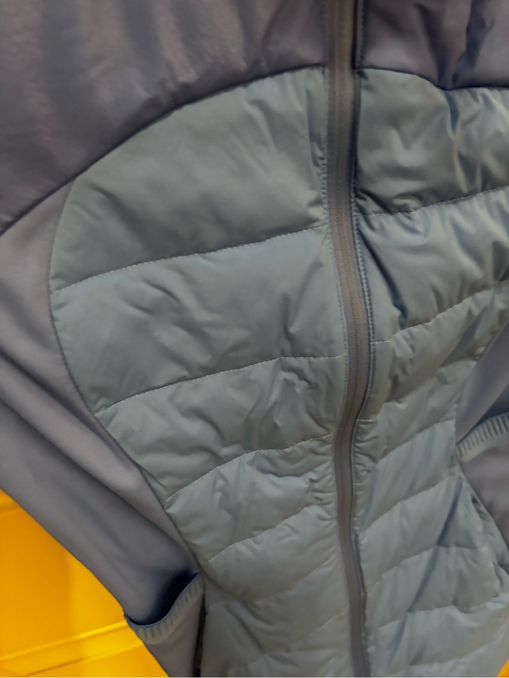 lululemon athletica Two-Tone Quilted Hooded Puffer Jacket - Blue - Picture 6 of 6